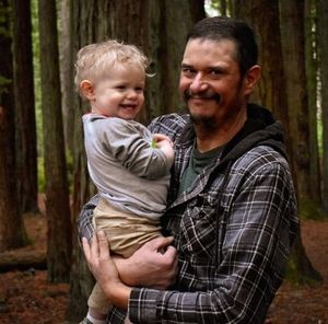 Meet your Posher, Thomas